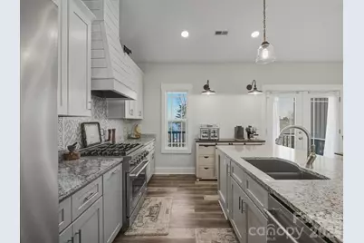 9464 Riviera Drive, Sherrills Ford, NC 28673 - Photo 10