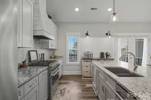 9464 Riviera Dr, Sherrills Ford, NC 28673 - Photo 10