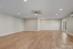 9464 Riviera Dr, Sherrills Ford, NC 28673 - Photo 22