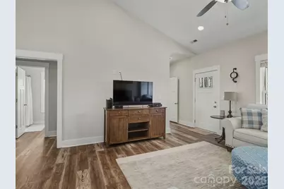 9464 Riviera Drive, Sherrills Ford, NC 28673 - Photo 6