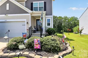 1051 Ava Trail Ln, Clover, SC 29710 - Photo 2