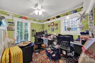 924 Glenshannon Rd, Matthews, NC 28105 - Photo 14