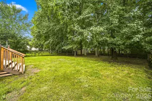 11308 Clayford Ridge, Charlotte, NC 28215 - Photo 40