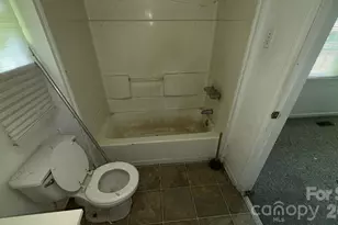 109 Dean St, Gastonia, NC 28052 - Photo 8