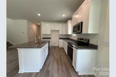 517 W Front Street, Statesville, NC 28677 - Photo 6