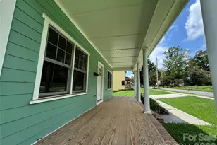 517 W Front St, Statesville, NC 28677 - Photo 2