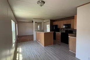 10111 Piney Creek Ct, Charlotte, NC 28215 - Photo 12