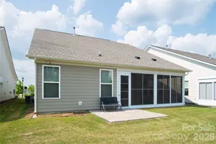 9038 Daring Ct, Charlotte, NC 28215 - Photo 12