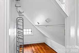 46 E Chestnut St, Asheville, NC 28801 - Photo 38