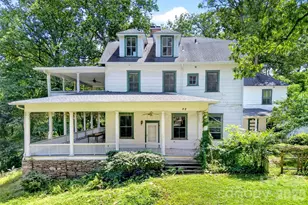 22 Woodbend Ln, Black Mountain, NC 28711 - Photo 1