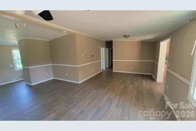 5401 Creek Run Court, Bessemer City, NC 28086 - Photo 4