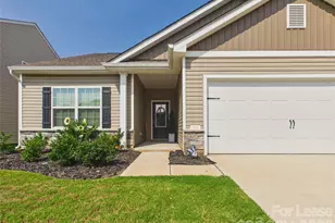 2130 Transatlantic Ave, Charlotte, NC 28215 - Photo 2