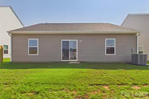 2130 Transatlantic Ave, Charlotte, NC 28215 - Photo 20