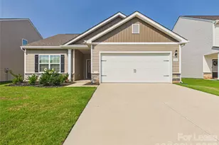 2130 Transatlantic Ave, Charlotte, NC 28215 - Photo 4