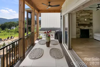 128 Chepstow Place, Black Mountain, NC 28711 - Photo 6
