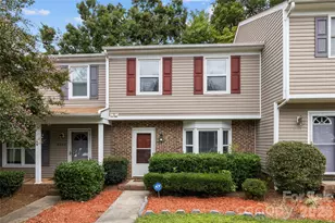 8407 Rust Wood Pl, Charlotte, NC 28227 - Photo 22