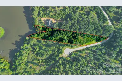 2198 Inlet Shore Road NE #28, Connelly Springs, NC 28612 - Photo 2