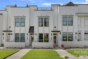 1725 Wesley Grn Wy, Charlotte, NC 28208 - Photo 1