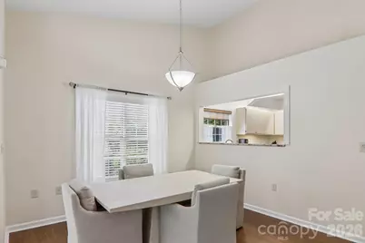 651 E Park Place, Hendersonville, NC 28791 - Photo 10