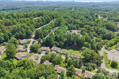 651 E Park Place, Hendersonville, NC 28791 - Photo 40
