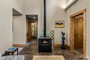 33 Robinson Creek Rd, Asheville, NC 28803 - Photo 14