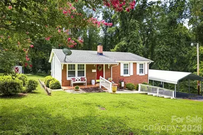 121 Rhyne Street, Morganton, NC 28655 - Photo 1