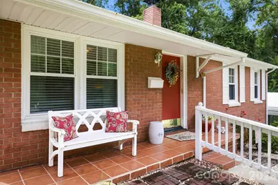 121 Rhyne Street, Morganton, NC 28655 - Photo 2