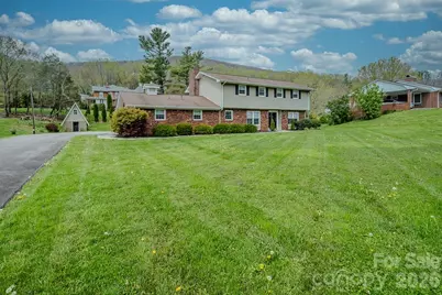 501 N Jefferson Avenue, West Jefferson, NC 28694 - Photo 2