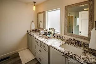501 N Jefferson Ave, West Jefferson, NC 28694 - Photo 24