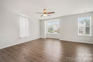 2662 Grantham Place Dr, Fort Mill, SC 29715 - Photo 4