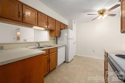 7203 Winery Lane, Charlotte, NC 28227 - Photo 12