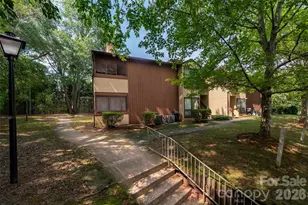 7203 Winery Ln, Charlotte, NC 28227 - Photo 36
