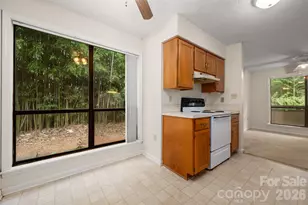 7203 Winery Ln, Charlotte, NC 28227 - Photo 16
