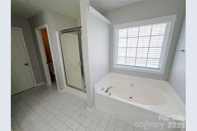 9927 Jeanette Circle, Charlotte, NC 28213 - Photo 22