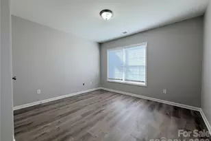 9927 Jeanette Cir, Charlotte, NC 28213 - Photo 16