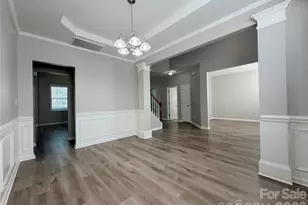 9927 Jeanette Cir, Charlotte, NC 28213 - Photo 8