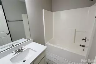9927 Jeanette Cir, Charlotte, NC 28213 - Photo 26