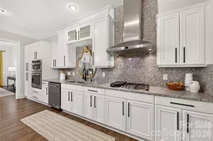 9517 Wheatfield Rd, Charlotte, NC 28277 - Photo 14