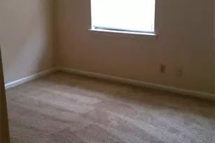 505 Warren Street W, Shelby, NC 28150 - Photo 6