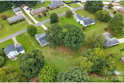 1320 Watts Drive, Charlotte, NC 28216 - Photo 28