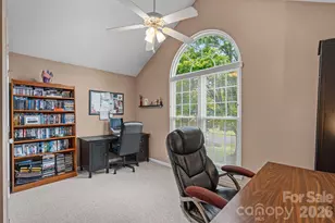 1320 Watts Dr, Charlotte, NC 28216 - Photo 16