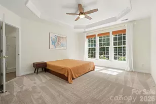 8932 Kestral Ridge Dr, Charlotte, NC 28269 - Photo 16