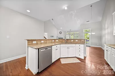 2246 Donnington Lane NW, Concord, NC 28027 - Photo 12
