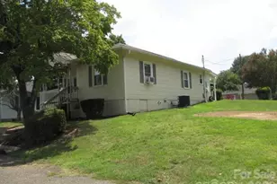 580 High St, Cramerton, NC 28032 - Photo 2