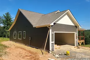 10 Setter Ln, Weaverville, NC 28787 - Photo 2