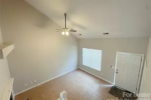 5745 Prescott Ct, Charlotte, NC 28269 - Photo 8