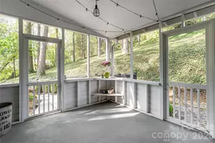 114 Cambridge Rd, Asheville, NC 28804 - Photo 18