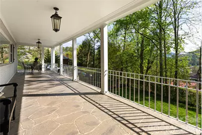 114 Cambridge Road, Asheville, NC 28804 - Photo 2