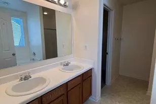 14016 Sugar Oats Ln, Charlotte, NC 28213 - Photo 12