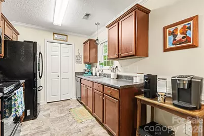 721 Daves Road, York, SC 29745 - Photo 8
